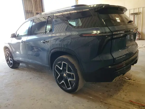 1GNERKKS8TJ158436 2026 CHEVROLET TRAVERSE - Image 2