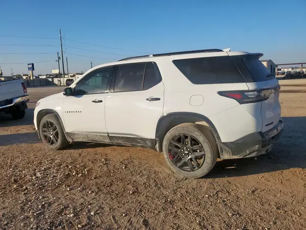 1GNERKKW0JJ130579 2018 CHEVROLET TRAVERSE - Image 2