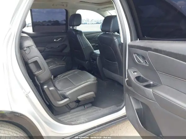 1GNERKKW0JJ137449 2018 CHEVROLET TRAVERSE - Image 8