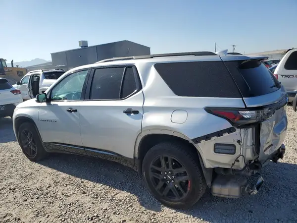 1GNERKKW0JJ210447 2018 CHEVROLET TRAVERSE - Image 2