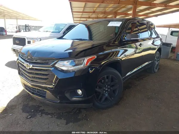 1GNERKKW0JJ253184 2018 CHEVROLET TRAVERSE - Image 2