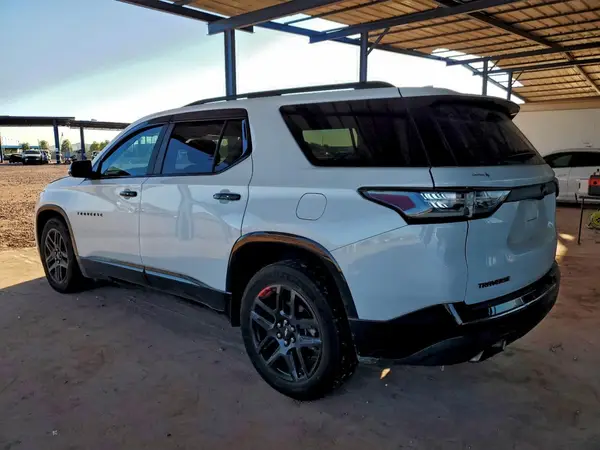 1GNERKKW0KJ273744 2019 CHEVROLET TRAVERSE - Image 2