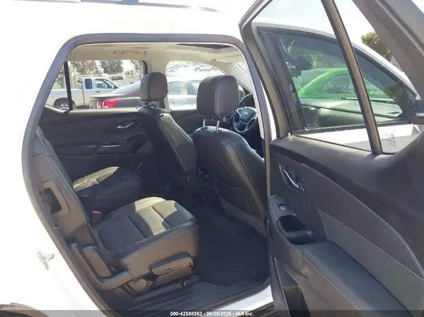 1GNERKKW0LJ242236 2020 CHEVROLET TRAVERSE - Image 8