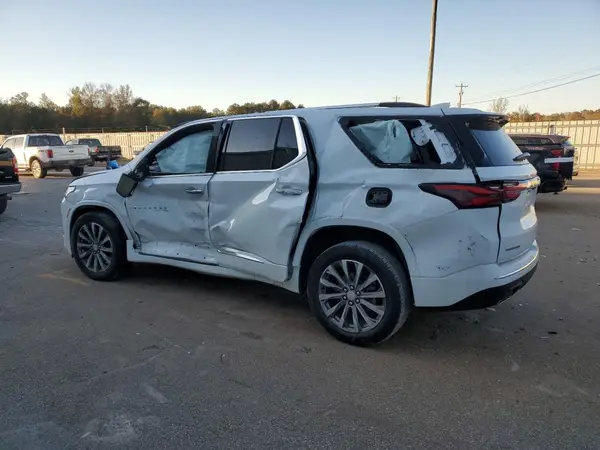 1GNERKKW0NJ168531 2022 CHEVROLET TRAVERSE - Image 2