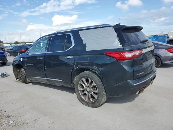 1GNERKKW1JJ238905 2018 CHEVROLET TRAVERSE - Image 2
