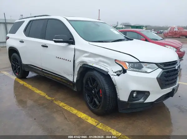 1GNERKKW1JJ271189 2018 CHEVROLET TRAVERSE - Image 1