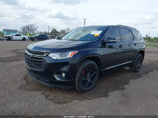 1GNERKKW1KJ126011 2019 CHEVROLET TRAVERSE - Image 2