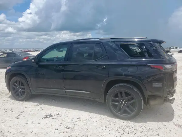 1GNERKKW1KJ172812 2019 CHEVROLET TRAVERSE - Image 2