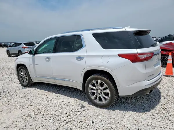 1GNERKKW1KJ254538 2019 CHEVROLET TRAVERSE - Image 2