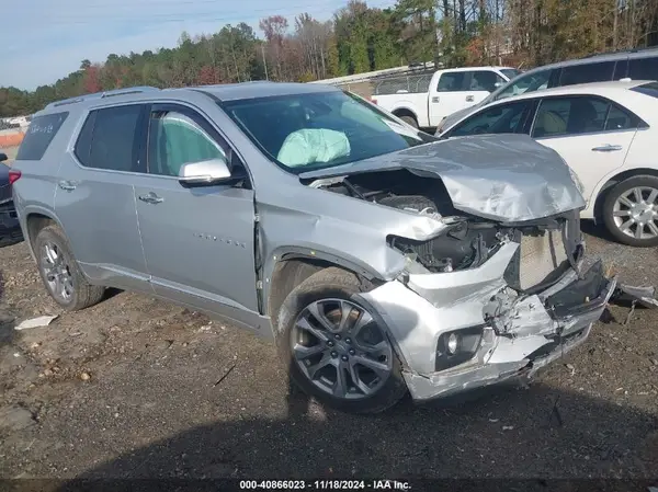 1GNERKKW1LJ274533 2020 CHEVROLET TRAVERSE - Image 1