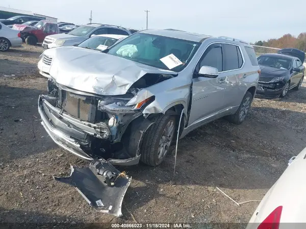 1GNERKKW1LJ274533 2020 CHEVROLET TRAVERSE - Image 2