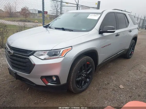 1GNERKKW2JJ128722 2018 CHEVROLET TRAVERSE - Image 2