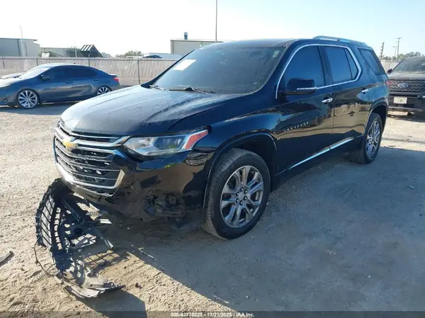 1GNERKKW2JJ130194 2018 CHEVROLET TRAVERSE - Image 2