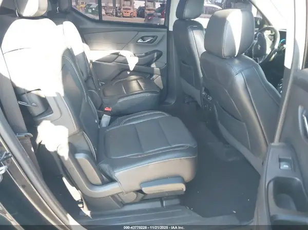 1GNERKKW2JJ130194 2018 CHEVROLET TRAVERSE - Image 8