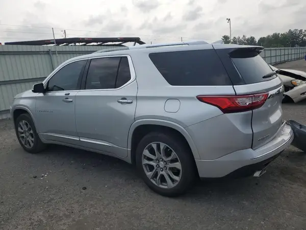 1GNERKKW2JJ176320 2018 CHEVROLET TRAVERSE - Image 2