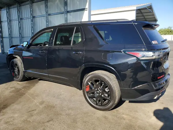 1GNERKKW2JJ257074 2018 CHEVROLET TRAVERSE - Image 2