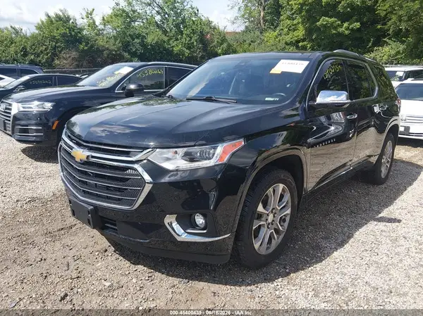 1GNERKKW2JJ284372 2018 CHEVROLET TRAVERSE - Image 2