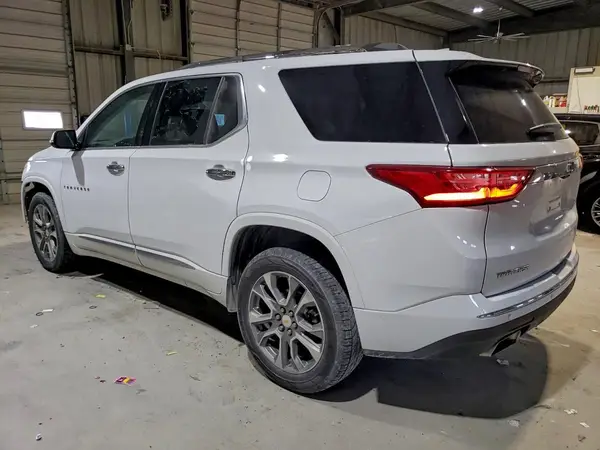 1GNERKKW2KJ173984 2019 CHEVROLET TRAVERSE - Image 2