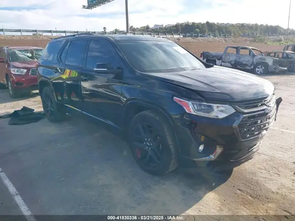 1GNERKKW2KJ243838 2019 CHEVROLET TRAVERSE - Image 1