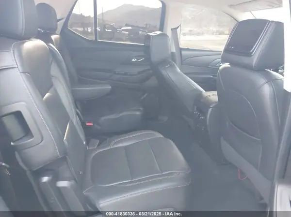 1GNERKKW2KJ243838 2019 CHEVROLET TRAVERSE - Image 8