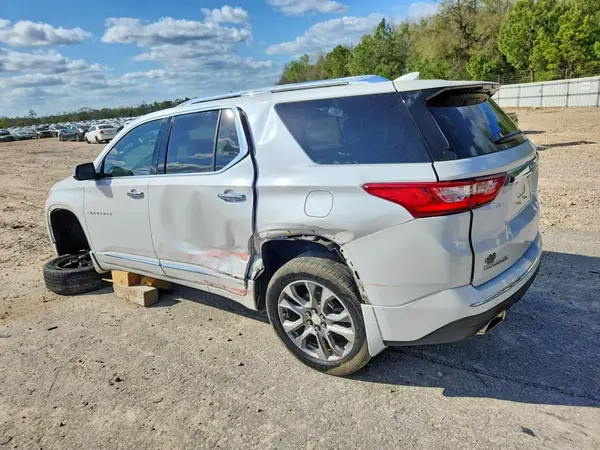 1GNERKKW2KJ275950 2019 CHEVROLET TRAVERSE - Image 2