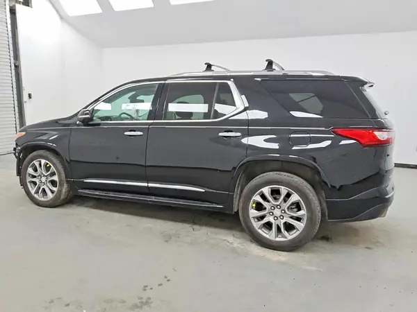 1GNERKKW2MJ165967 2021 CHEVROLET TRAVERSE - Image 2