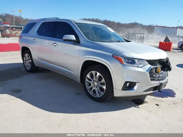 1GNERKKW3JJ155993 2018 CHEVROLET TRAVERSE - Image 1