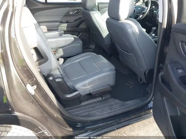 1GNERKKW3JJ157873 2018 CHEVROLET TRAVERSE - Image 8