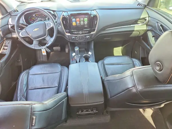 1GNERKKW3JJ272764 2018 CHEVROLET TRAVERSE - Image 8