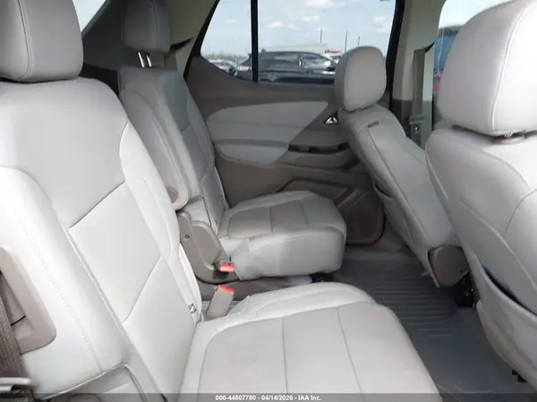 1GNERKKW3KJ121716 2019 CHEVROLET TRAVERSE - Image 8