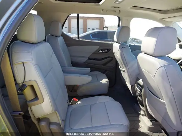 1GNERKKW3LJ128117 2020 CHEVROLET TRAVERSE - Image 8