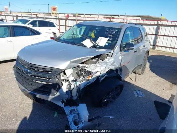 1GNERKKW3MJ163712 2021 CHEVROLET TRAVERSE - Image 2
