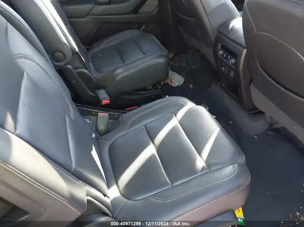 1GNERKKW3MJ163712 2021 CHEVROLET TRAVERSE - Image 8