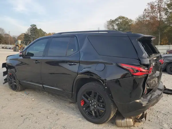 1GNERKKW3NJ185971 2022 CHEVROLET TRAVERSE - Image 2