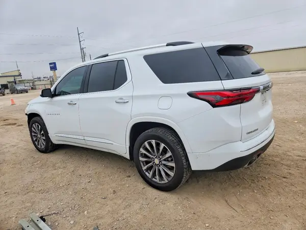 1GNERKKW3PJ159244 2023 CHEVROLET TRAVERSE - Image 2