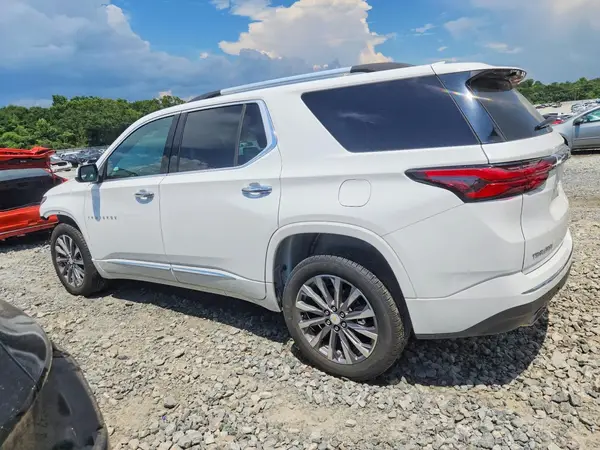 1GNERKKW3PJ329117 2023 CHEVROLET TRAVERSE - Image 2