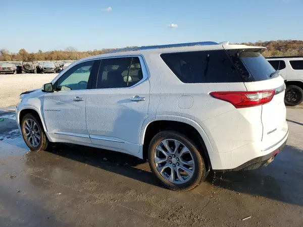 1GNERKKW4JJ213285 2018 CHEVROLET TRAVERSE - Image 2