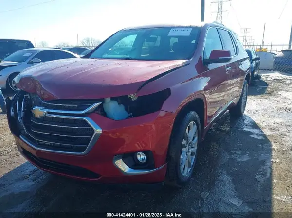 1GNERKKW4JJ234959 2018 CHEVROLET TRAVERSE - Image 2