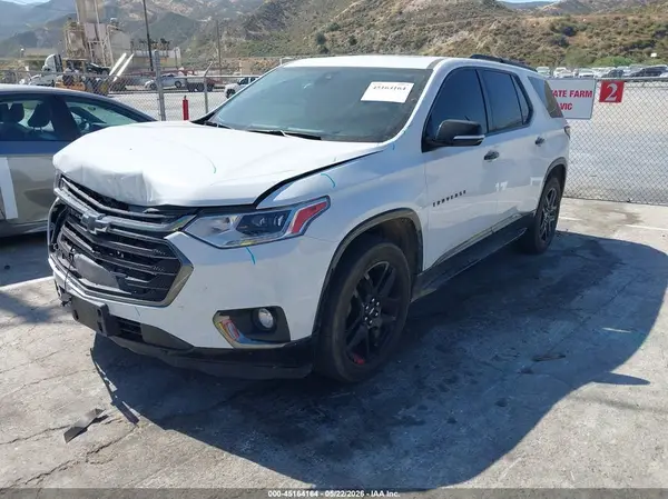 1GNERKKW4KJ246689 2019 CHEVROLET TRAVERSE - Image 2