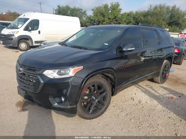 1GNERKKW4LJ282917 2020 CHEVROLET TRAVERSE - Image 2