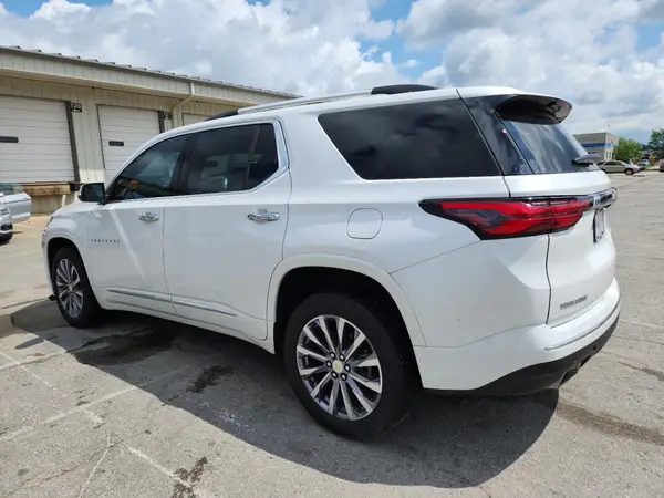 1GNERKKW4PJ168079 2023 CHEVROLET TRAVERSE - Image 2