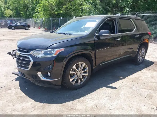 1GNERKKW5JJ106715 2018 CHEVROLET TRAVERSE - Image 2