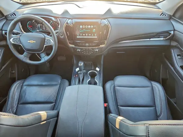 1GNERKKW5JJ142422 2018 CHEVROLET TRAVERSE - Image 8
