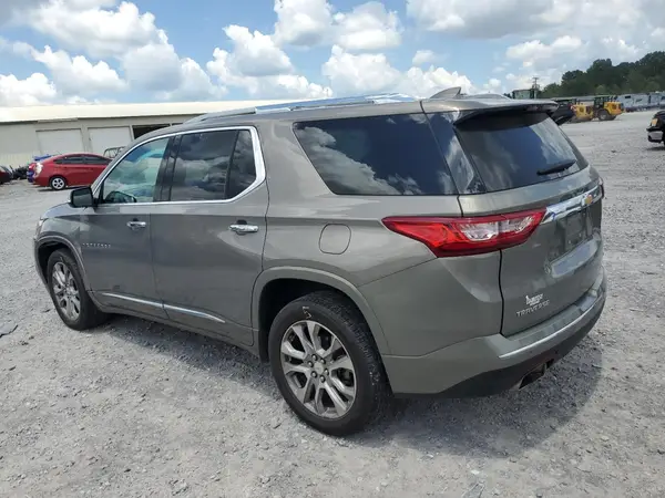 1GNERKKW5JJ143151 2018 CHEVROLET TRAVERSE - Image 2