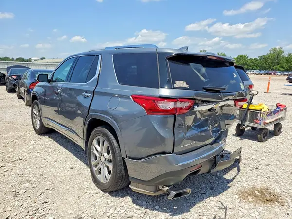 1GNERKKW5JJ158314 2018 CHEVROLET TRAVERSE - Image 2