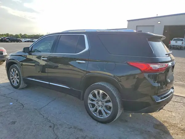1GNERKKW5JJ272006 2018 CHEVROLET TRAVERSE - Image 2