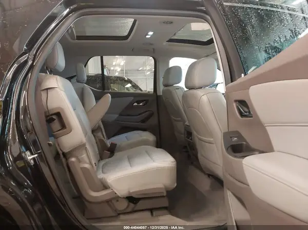 1GNERKKW6JJ101829 2018 CHEVROLET TRAVERSE - Image 8