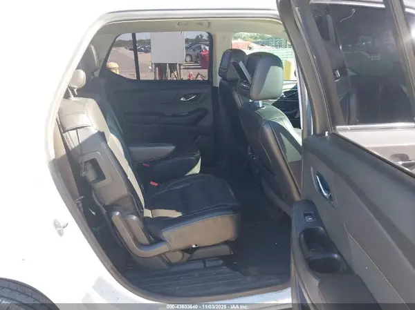 1GNERKKW6JJ229116 2018 CHEVROLET TRAVERSE - Image 8