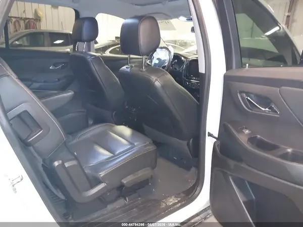 1GNERKKW6JJ239578 2018 CHEVROLET TRAVERSE - Image 8