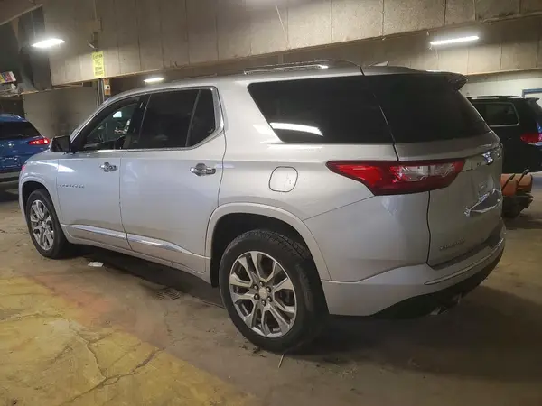 1GNERKKW6KJ141796 2019 CHEVROLET TRAVERSE - Image 2